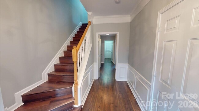 Foto del edificio - 5532 Werburgh St