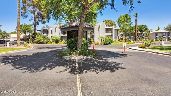 Foto del edificio - 5207 N 24th St
