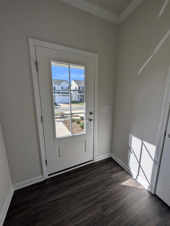 Foto del edificio - 5501 Hydrangea St