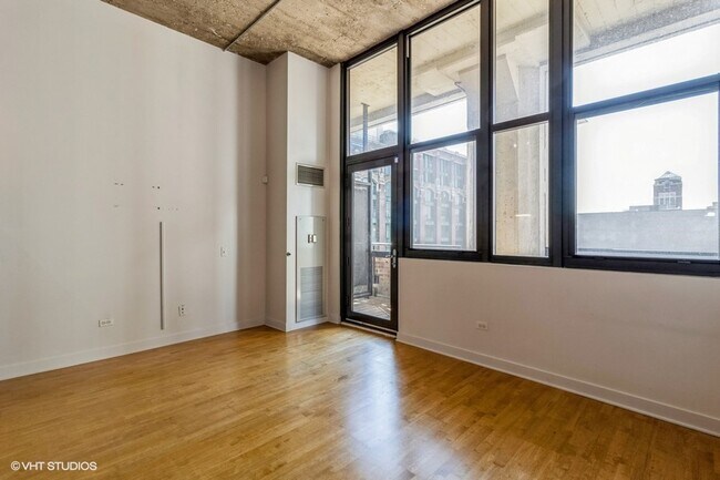 Foto del edificio - 320 E 21st St