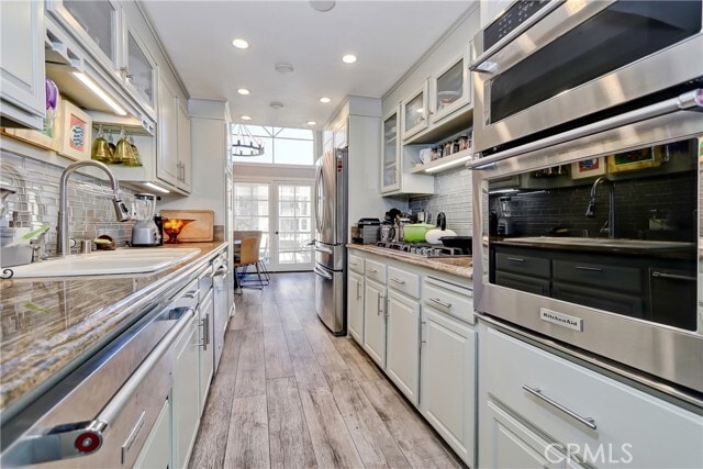 Foto del edificio - 425 S Catalina Ave