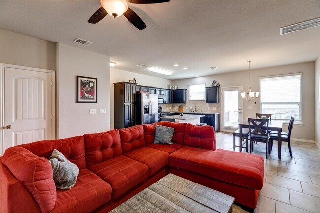 Foto del edificio - 317 N Heatherwilde Blvd