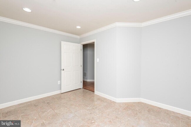 Foto del edificio - 9303 Penrose St