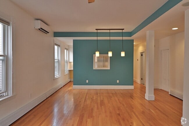 Building Photo - 84 Tremont St