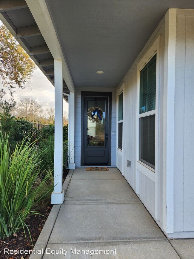 Foto del edificio - 4 br, 3 bath House - 724 Silo Street