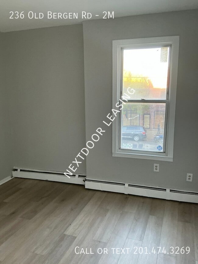 Building Photo - 236 Old Bergen Rd