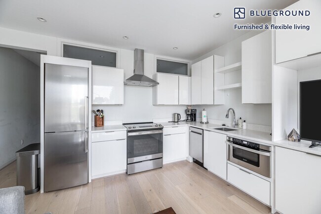 Foto del edificio - 1111 H St NE