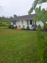 Building Photo - 386 White Store Rd