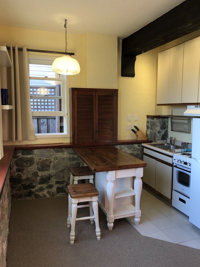 Island for Dining & Pantry on Wall at Island - 28 Marina Court Dr