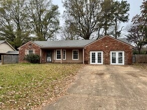 Building Photo - 8509 Farmington Cove