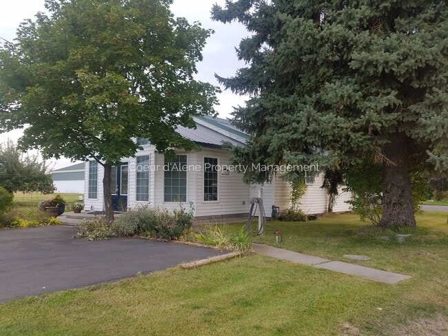 Building Photo - 2 bedroom house in Post Falls