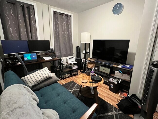 Foto del edificio - 221 Hanover St