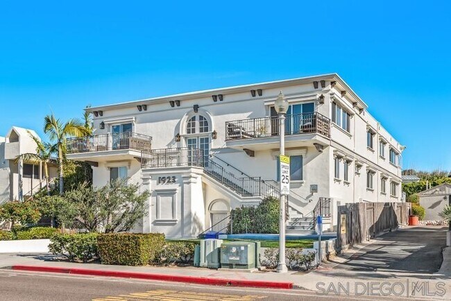 Foto del edificio - 1923 San Elijo Ave