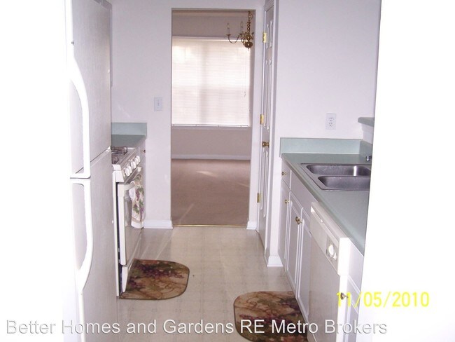 Building Photo - 4305 Reserve Hill Xing