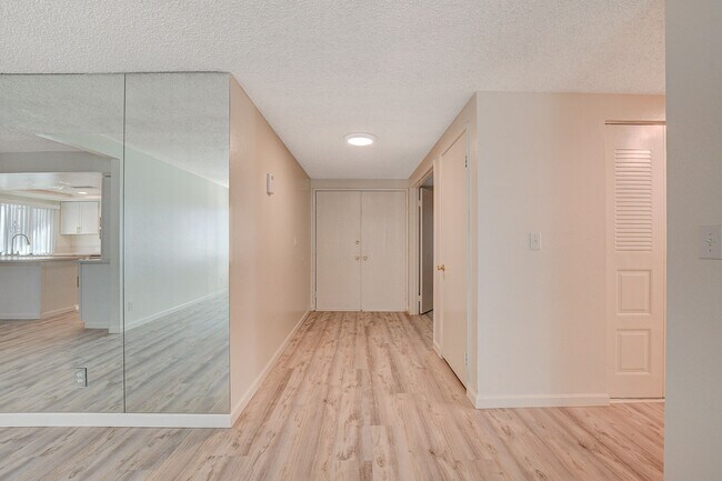 Foto del edificio - 2809 Northam St