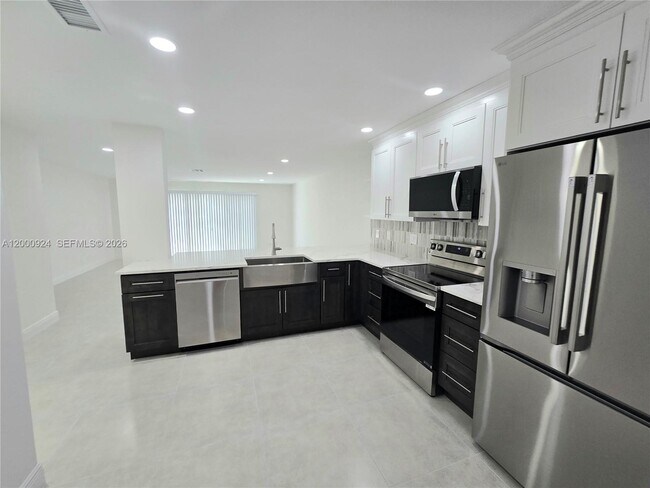 Foto del edificio - 3422 Deer Creek Palladian Cir