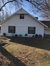 Building Photo - 386 AR-286