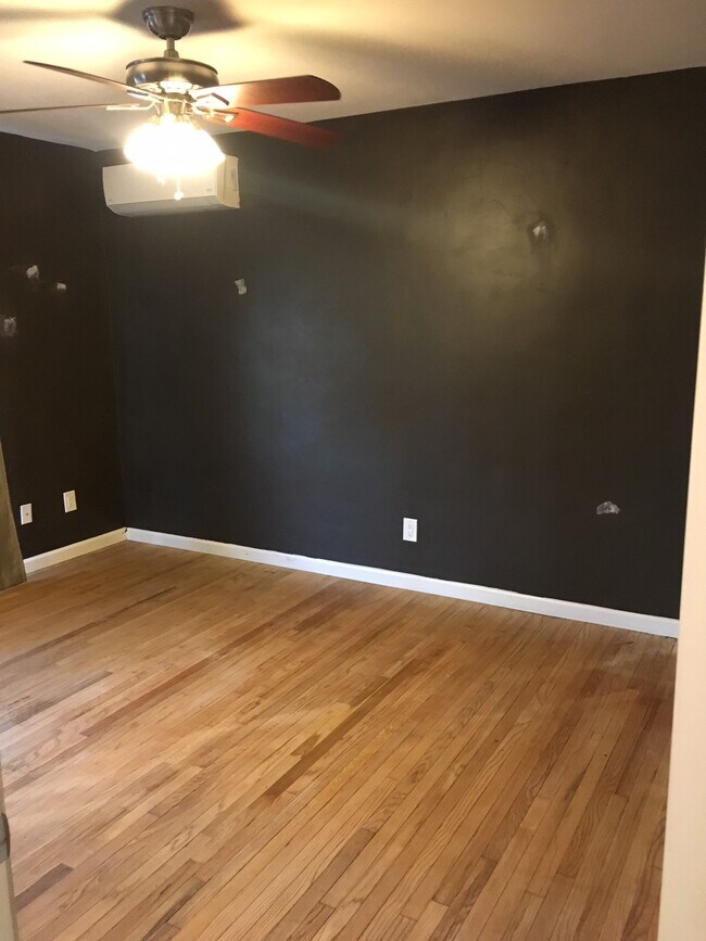 Third bedroom. Painting in progress. - 5019 Date St