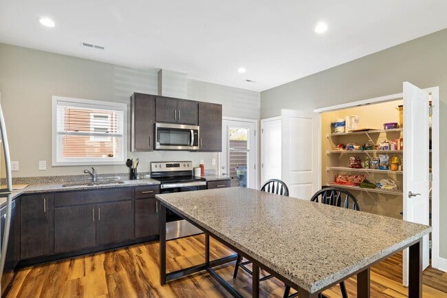 Building Photo - Individual Leases In Remodeled Clover Valley Townhome