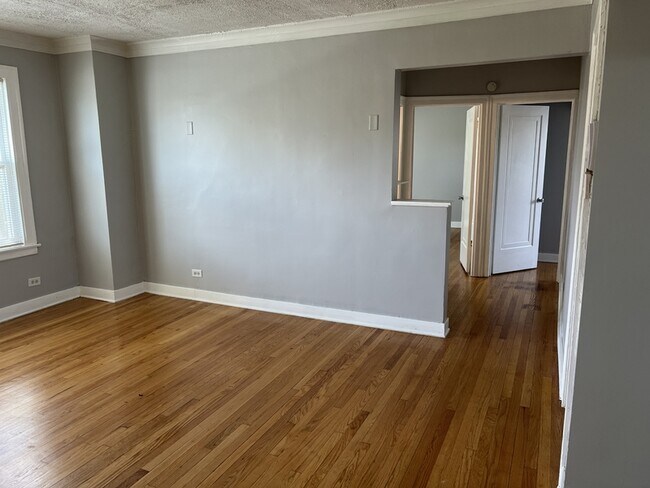 Foto del edificio - 1240 W 90th St