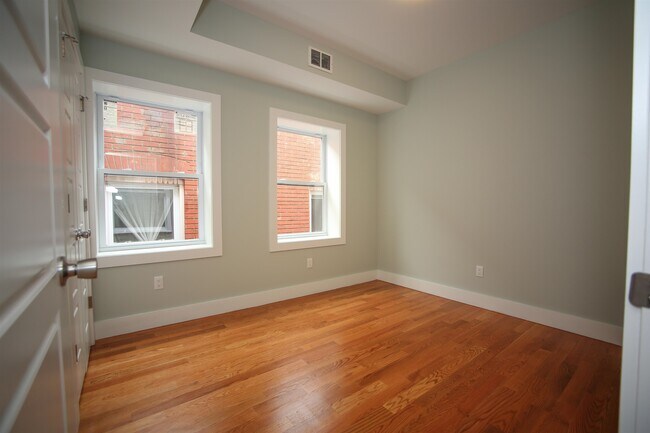Foto del edificio - 141 Beach St