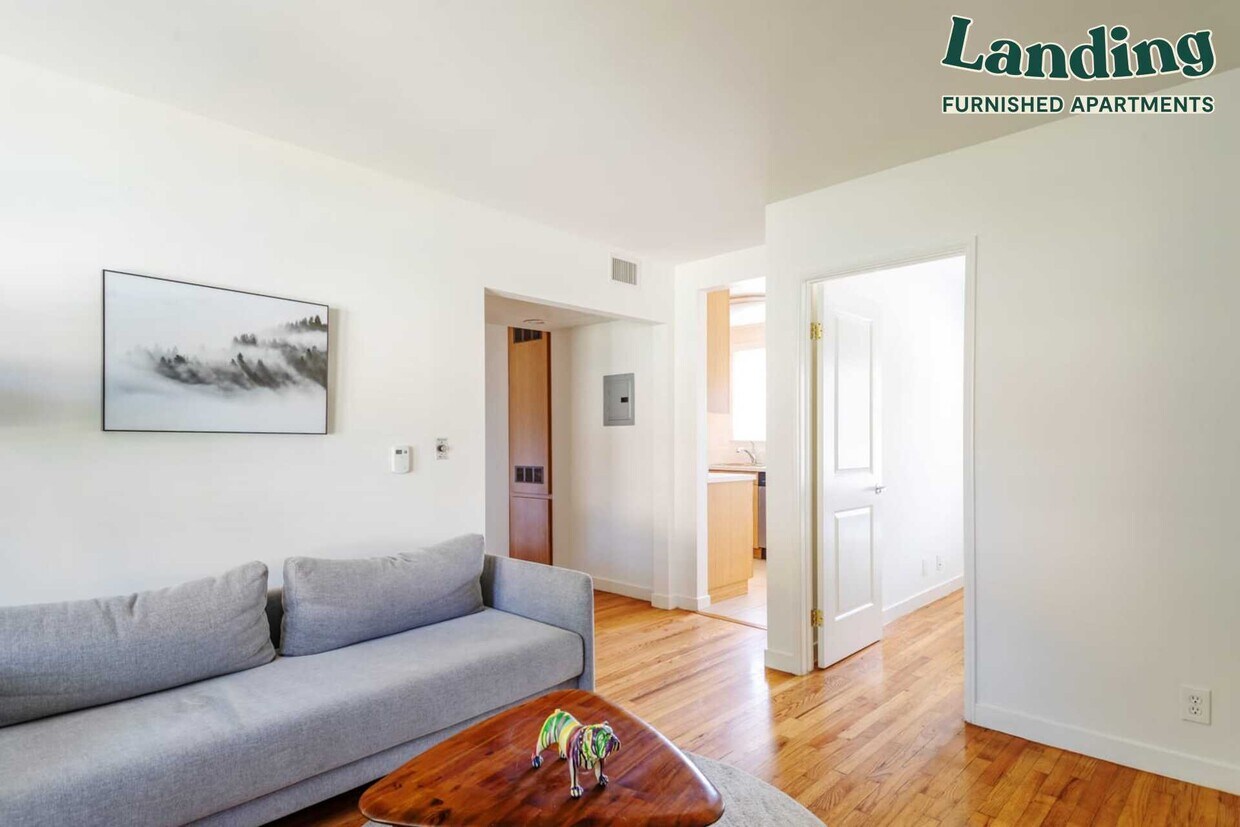 8815 Belford Ave Unit 8748.1319568, Los Angeles, CA 90045 Room for