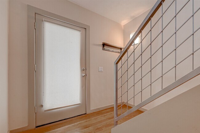 Foto del edificio - 5315 Lillian St