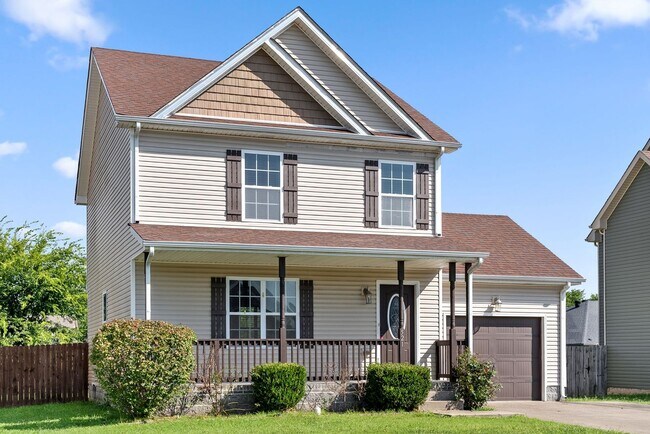 Foto del edificio - Large, Nice home close to Fort Campbell an...