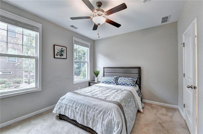 Building Photo - 711 Topsail Ln
