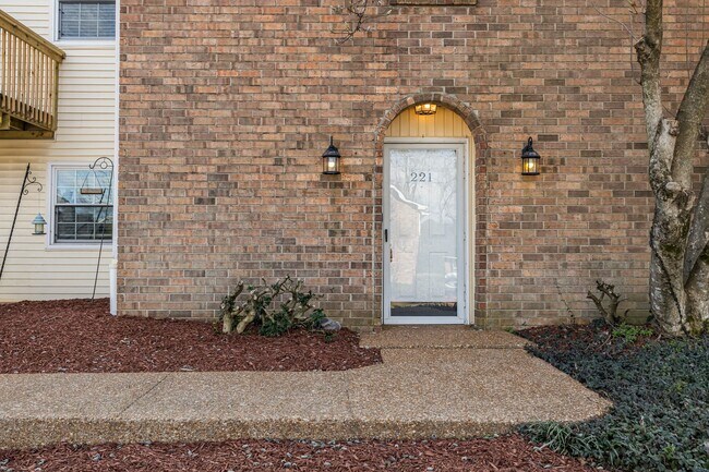 Foto del edificio - Nashville Condo 6 miles to downtown 2BR/2B...