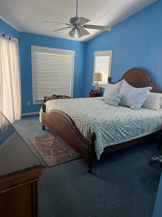 Foto del edificio - 12714 Meadowbreeze Dr
