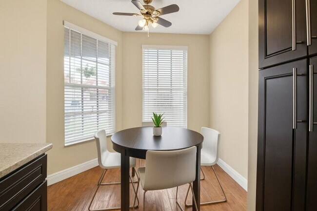 Foto del edificio - 20951 Via Alamanda