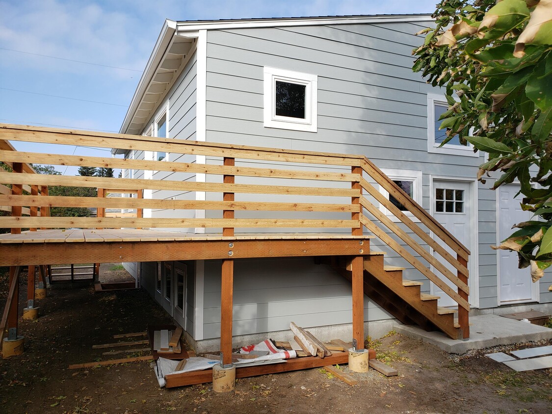 609 S 11th Ave, Bozeman, MT 59715 Townhome Rentals in Bozeman MT