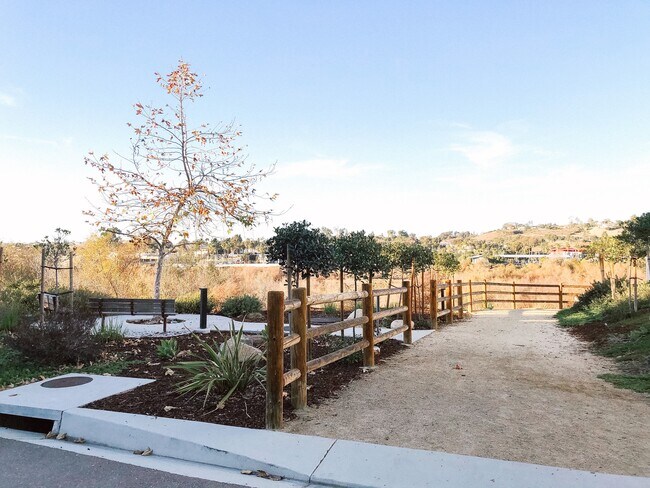Community area and trail across from the front yard - 4845 Ballast Ln