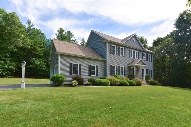 Building Photo - 37 Summit Cir