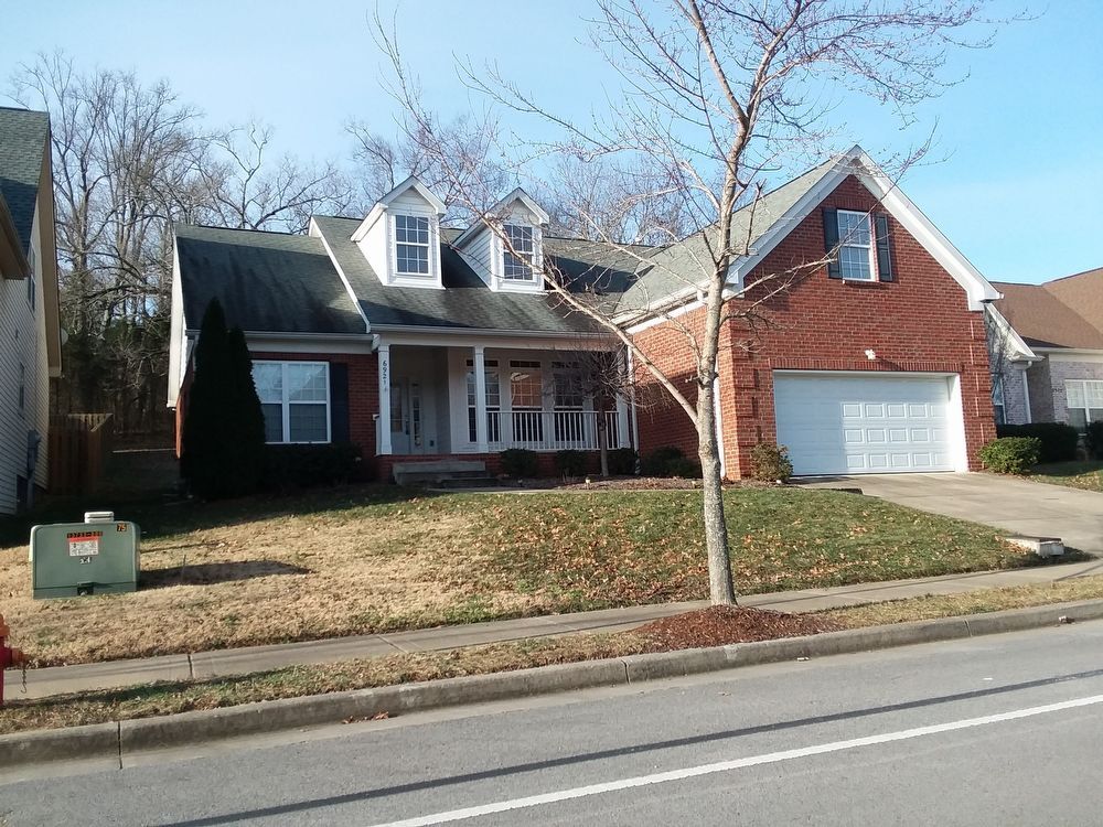 Primary Photo - 6921 Sunnywood Dr