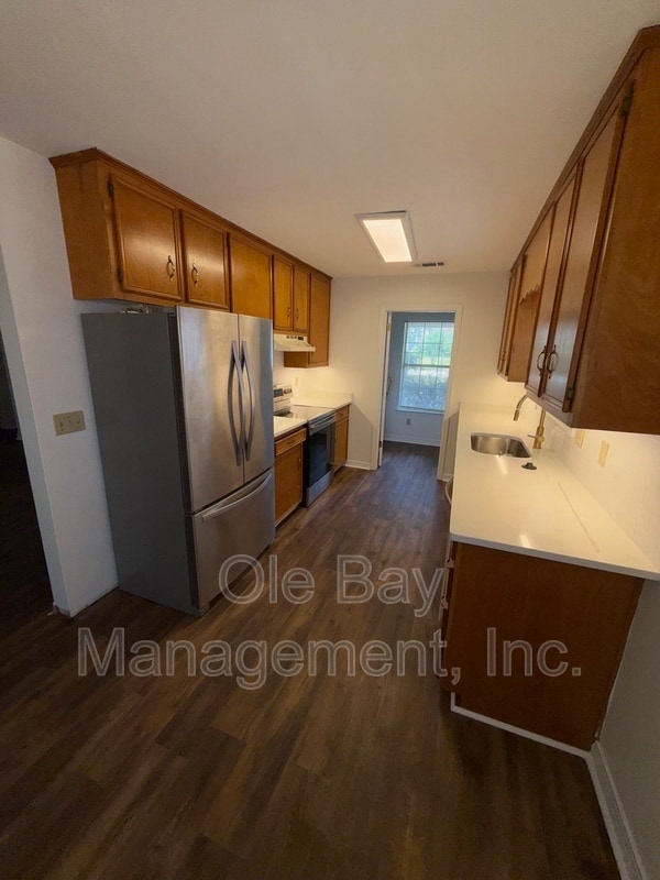 Building Photo - 6621 Heritage Woods Ct
