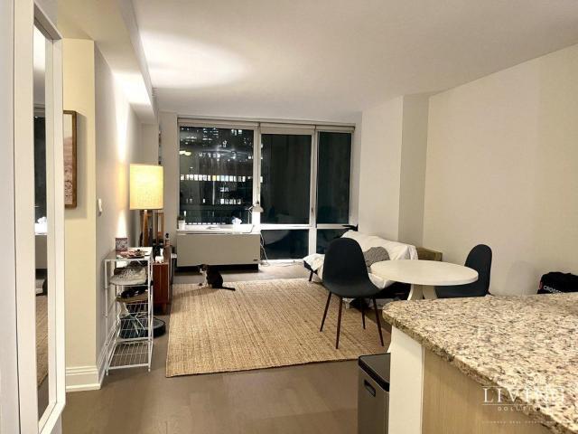 Foto del edificio - 1 bedroom in New York NY 10001