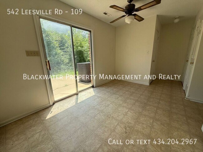 Foto del edificio - 542 Leesville Rd