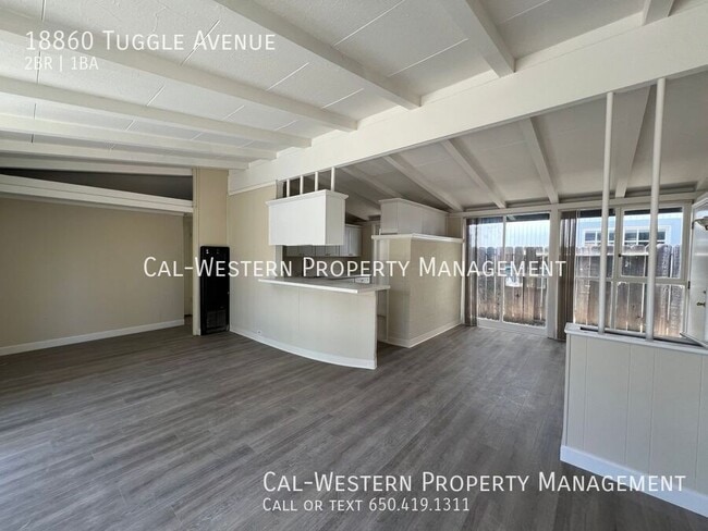 Building Photo - 18860 Tuggle Ave