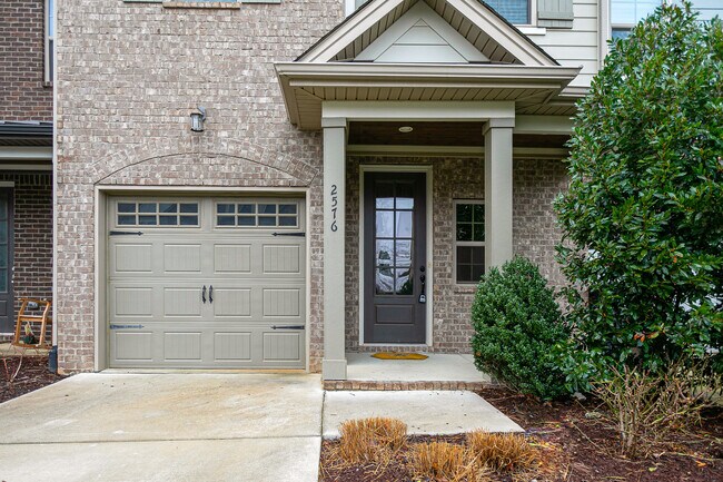 Foto del edificio - 2576 Wellesley Square Dr