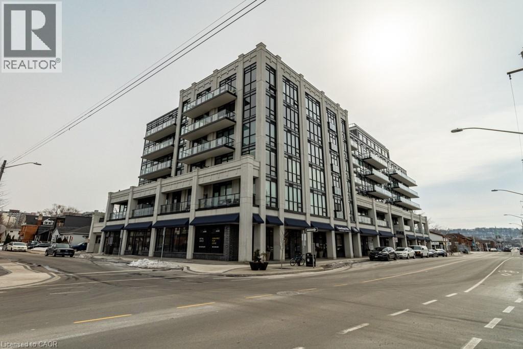 Photo principale - 101 Locke St S