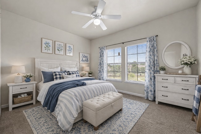 Building Photo - Bella Vista