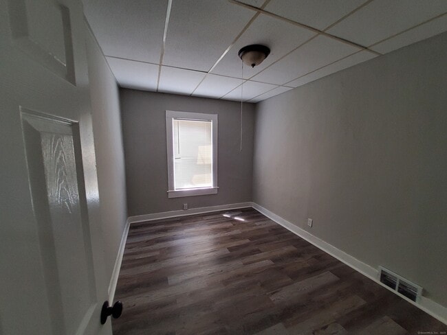 Building Photo - 199 Saltonstall Ave
