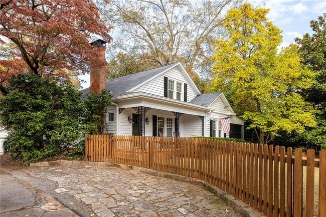 Foto del edificio - 5450 E Mountain St