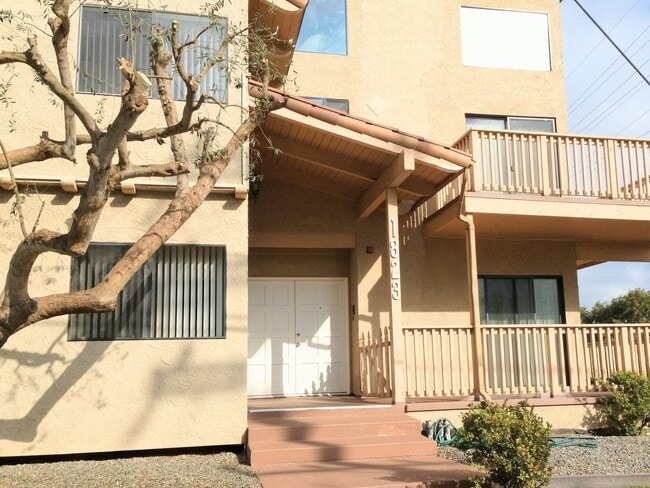 Photo - 1823 Armour Ln Apartment