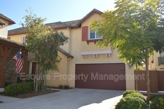 1608 Range Rd