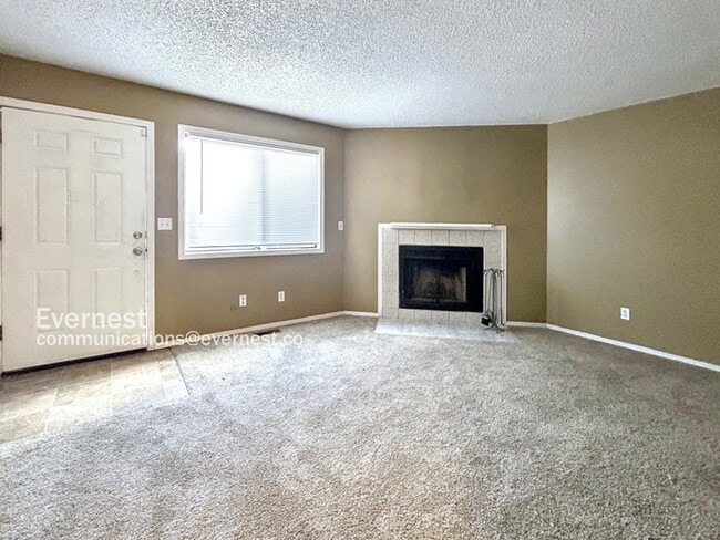 Building Photo - 1185 Mazatlan Cir