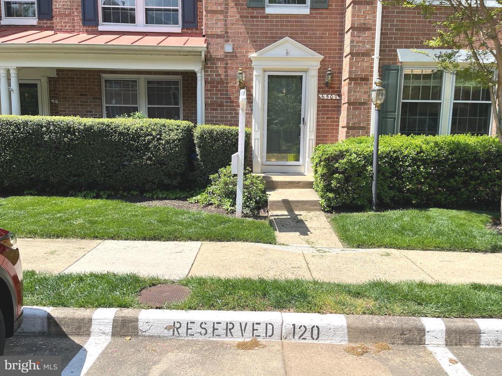 6507 Milva Ln, Springfield, VA 22150 Townhome Rentals in Springfield