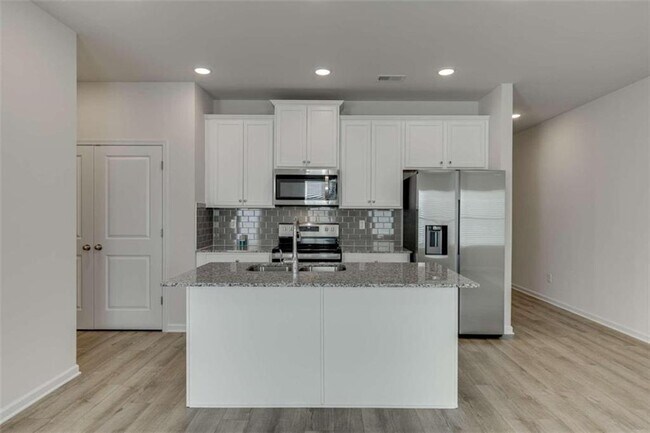Building Photo - 4741 Medlock Ln